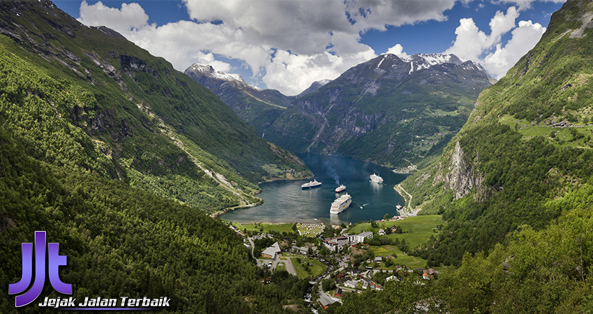 Mengungkap Pesona Wisata Musim Panas di Norwegia