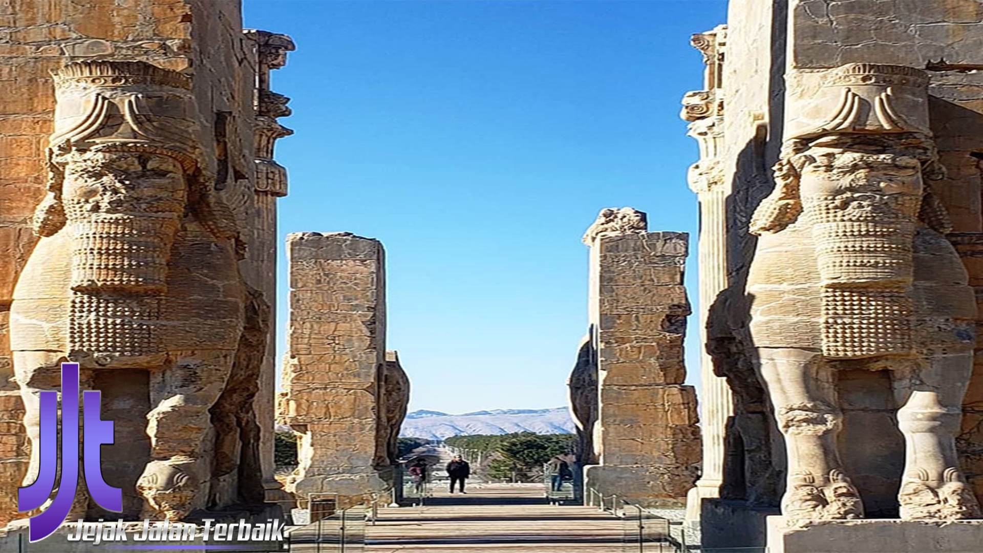Menelusuri Iran, Menemukan Keajaiban 